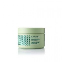 STRENGTHENING HAIR MASKE  WITH SPIRULINA